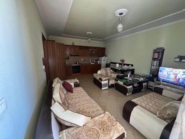 Tirane, shitet apartament 2+1+Ballkon Kati 6, 97 m² 157.000 € (Rruga Eshref Frasheri)