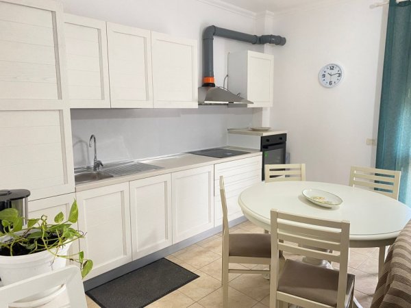 Kavaje, jap me qera apartament 2+1+Aneks+Ballkon Kati 9, 500 € 
