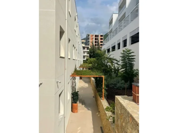 Vlore, shitet apartament+verande | Penthouse 2+1+Ballkon Kati 4, 171 m² 640.000 € (Kalaja ,Vlore)