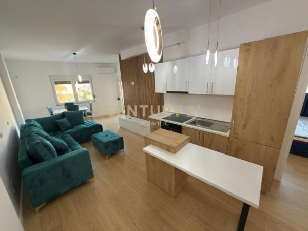 Durres, shitet apartament 2+1 Kati 9, 85 m² 120.000 € (Plazh Iliria , Durres)