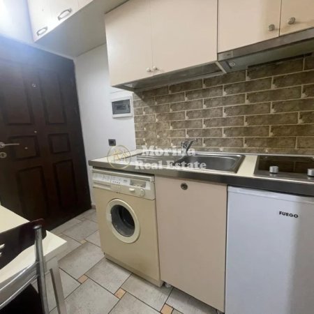 Tirane, jepet me qera garsonier Kati 2, 35 m² 380 € (5 Maj, Concord Center)