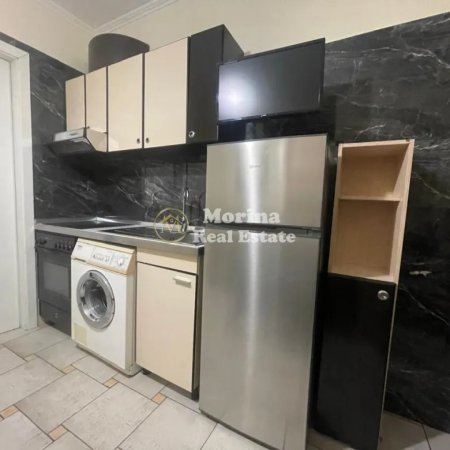 Tirane, jepet me qera apartament 1+1 Kati 2, 47 m² 450 € (5Maj, Concord Center)