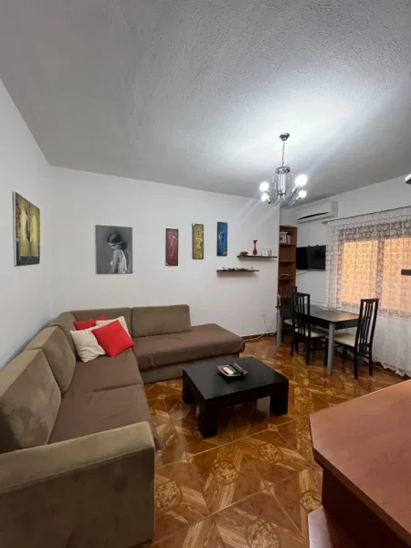 Tirane, shitet apartament 1+1 Kati 1, 52 m² 91.000 € (qytet studenti)