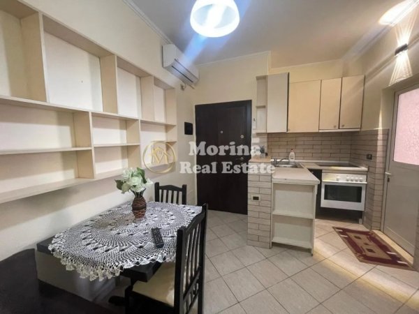 Tirane, jepet me qera apartament 1+1+Ballkon Kati 4, 47 m² 450 € (5 Maj, Concord Center)