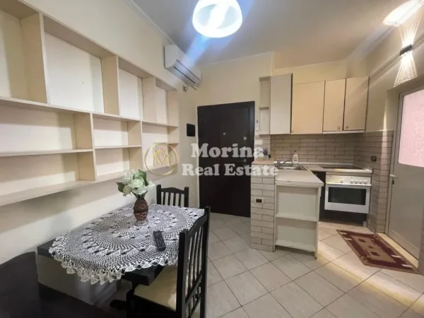 Tirane, jepet me qera apartament 1+1+Ballkon Kati 4, 47 m² 450 € (5 Maj, Concord Center)