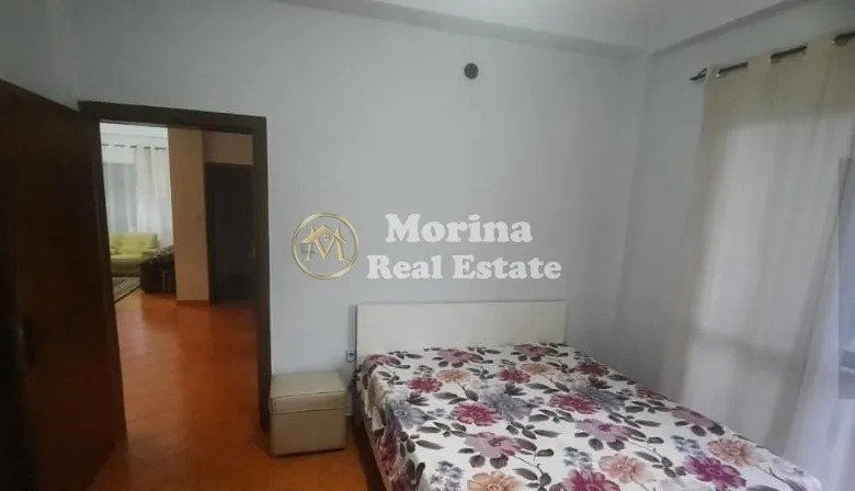 Tirane, jepet me qera apartament 3+1 Kati 2, 148 m² 500 € (Qytet Studenti)