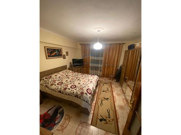 Tirane, shitet apartament Kati 3, 135 m² 175.000 € (BULEVARDI ZHAN DARK)