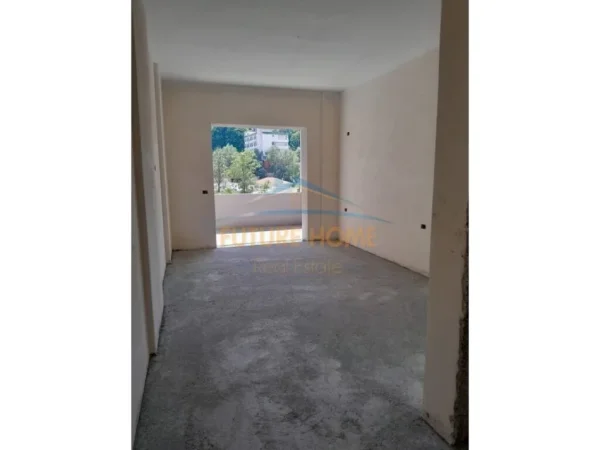 Tirane, shitet apartament Kati 3, 130 m² 209.000 € (RRUGA E ELBASANIT)