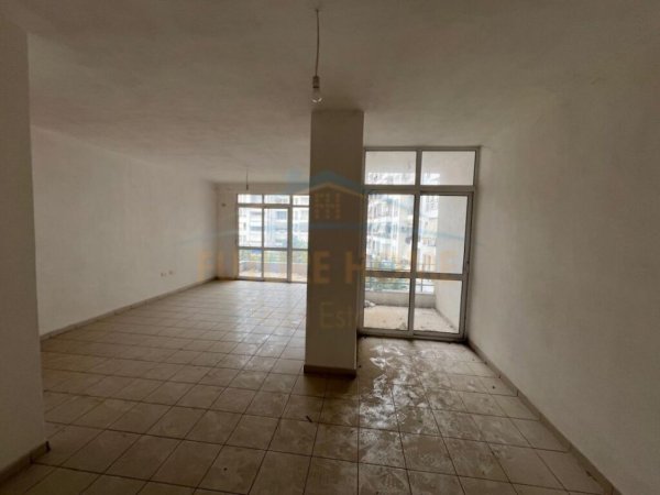 Tirane, shitet apartament Kati 3, 110 m² 126.500 € (ASTIR)