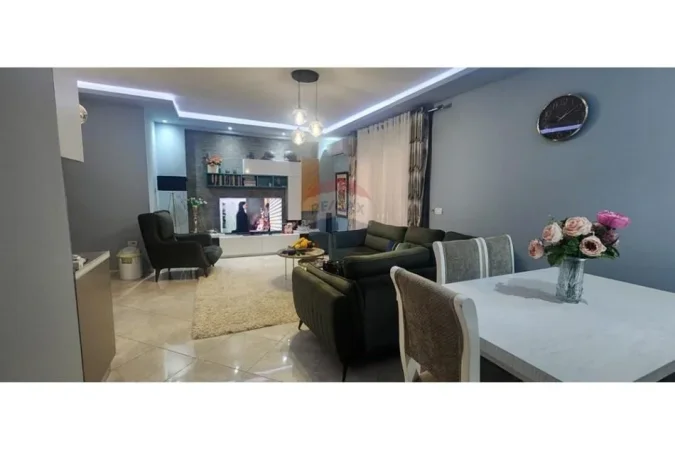 Tirane, shitet apartament 2+1 Kati 3, 91 m² 160.000 € (Rruga e Thesarit, Tiranë)