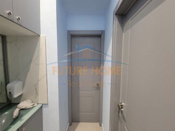 Tirane, shitet bar-resorant Kati 0, 70 m² 165.000 € (Rruga Loni Ligori, Unaza e Re, Tirane)