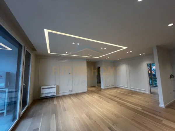 Tirane, shitet apartament Kati 2, 153 m² 390.000 € (PALLATI I BRIGADAVE)