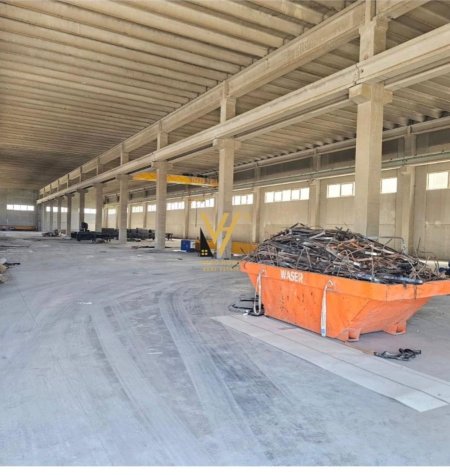 Tirane, jepet me qera magazine Kati 0, 10.000 m² 10.500 € (AUTOSTRADA TIRANE DURRES)