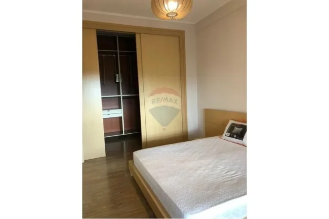 Tirane, shitet apartament 3+1+Ballkon Kati 3, 201 m² 500.000 € (Rruga Bilal Sina( ID: 530481001-1148)