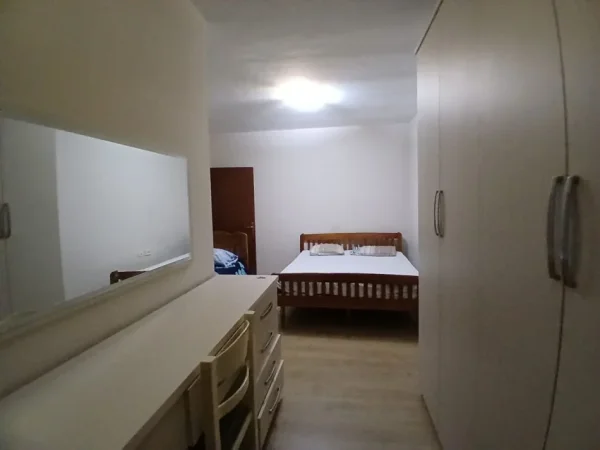 Tirane, jepet me qera apartament 2+1 Kati 6, 75 m² 470 € 