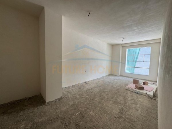 Tirane, shitet apartament Kati 4, 115 m² 115.000 €