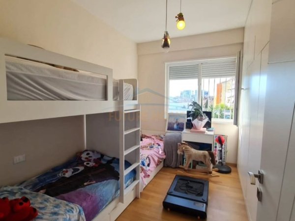 Tirane, shitet apartament 2+1 Kati 5, 89 m² 205.000 € (materniteti i ri, tirane)