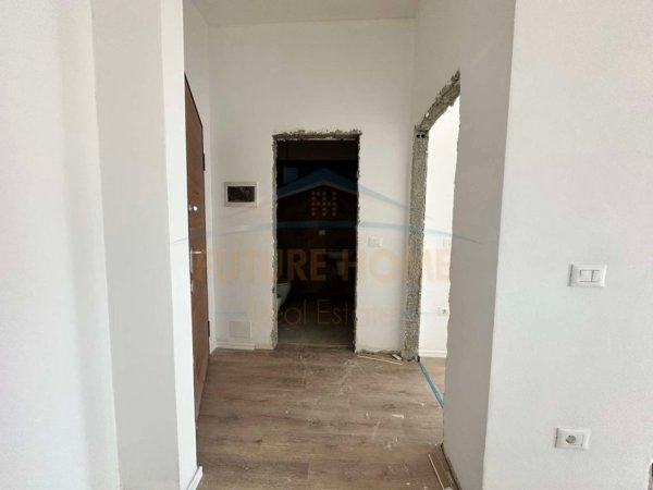Tirane, shitet apartament Kati 2, 73 m² 125.630 € (DRITAN HOXHA)