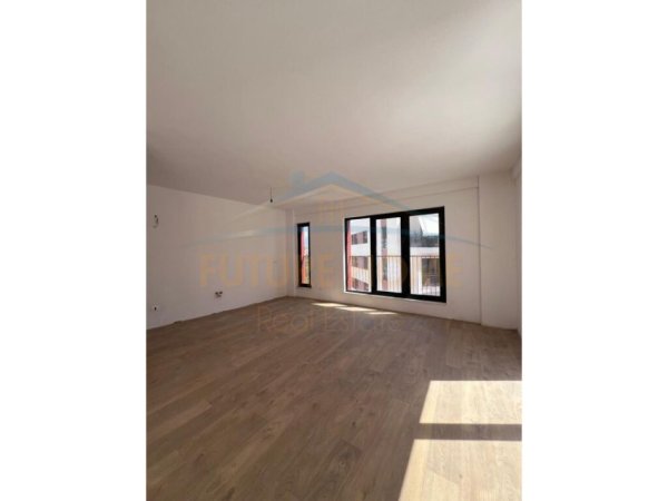 Tirane, shitet apartament Kati 5, 149 m² 313.600 € (KODRA E DIELLIT)