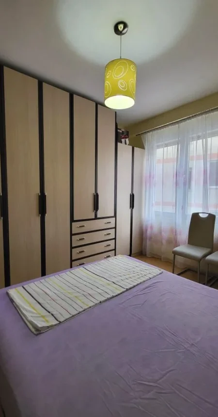 Tirane, jepet me qera apartament 2+1 Kati 6, 910 € 