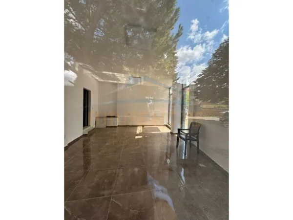 Tirane, shitet apartament Kati 2, 120 m² 220.000 € (KINOSTUDIO)