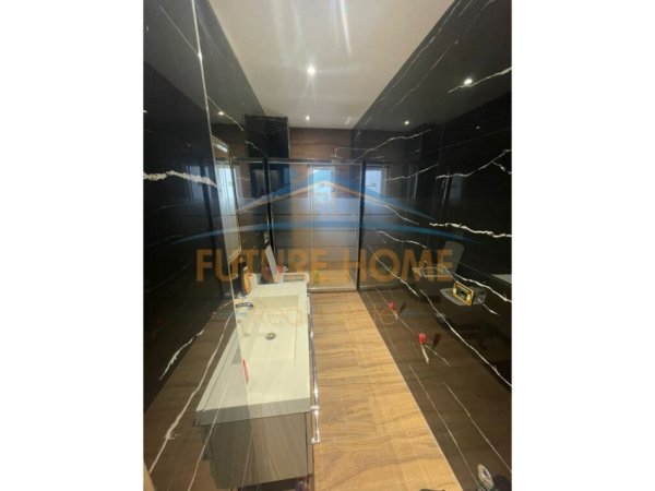 Tirane, shitet apartament duplex , 112 m² 280.000 € (MYSLYM SHYRI)
