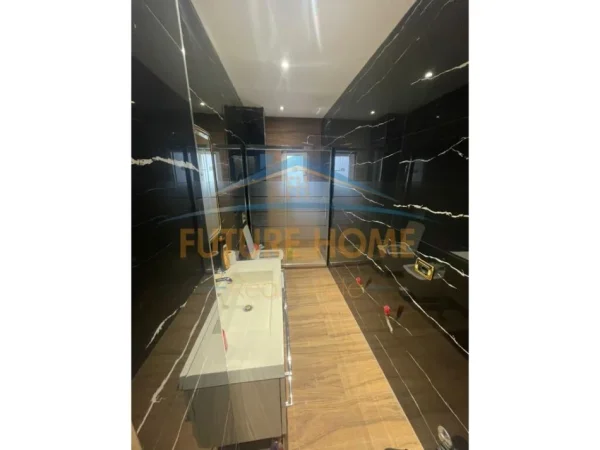 Tirane, shitet apartament duplex , 112 m² 280.000 € (MYSLYM SHYRI)