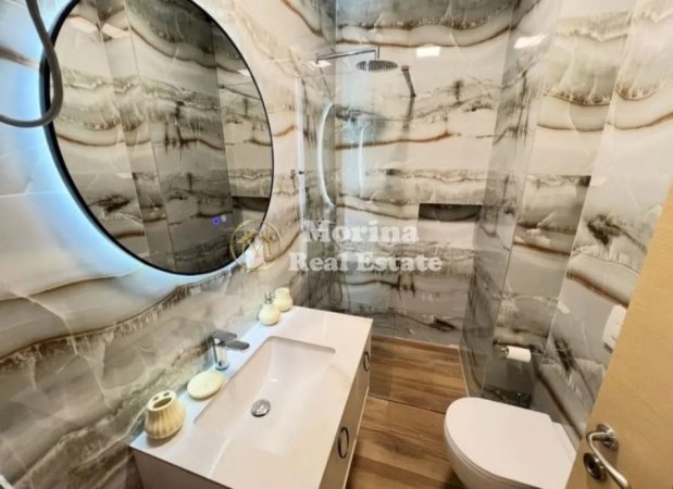 Tirane, jepet me qera apartament 1+1 Kati 2, 60 m² 450 € (Yzberisht, Unik Bar)