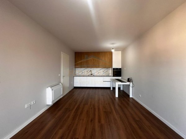 Tirane, shitet apartament 2+1+Ballkon Kati 3, 99 m² 210.000 € (KODRA E DIELLIT)