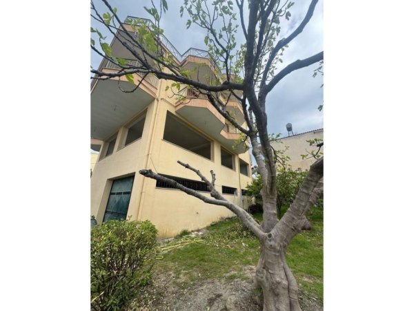 Tirane, shitet Vile 5+1+Ballkon , 510 m² 500.000 € (Depo e Ujit, Rr. Pjeter Budi)