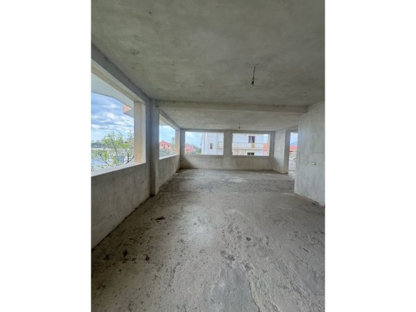 Tirane, shitet Vile 5+1+Ballkon , 510 m² 500.000 € (Depo e Ujit, Rr. Pjeter Budi)