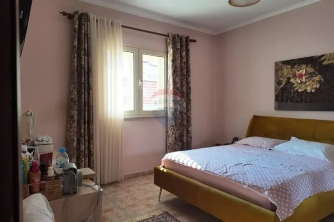 Tirane, shitet Vile 3 Katshe , 256 m² 350.000 € (Rruga Shefqet Kuka, Tiranë)