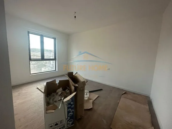 Tirane, jepet me qera zyre Kati 6, 93 m² 1.000 € (Myslym Shyri , Prane Kastratit)