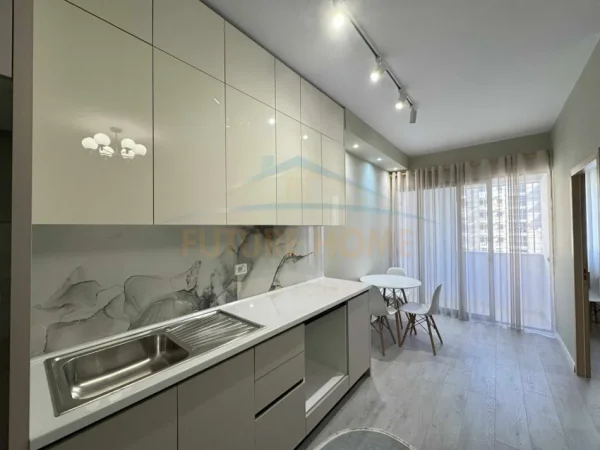Tirane, shitet apartament 1+1 Kati 5, 53 m² 89.000 € 