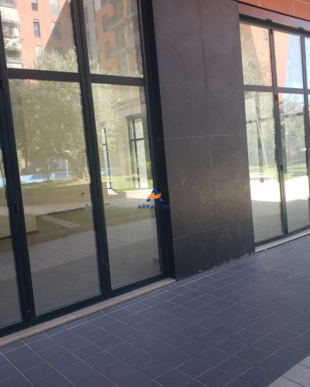 Tirane, jepet me qera ambjent biznesi Kati 0, 172 m² 2.600 € (green city, astir)