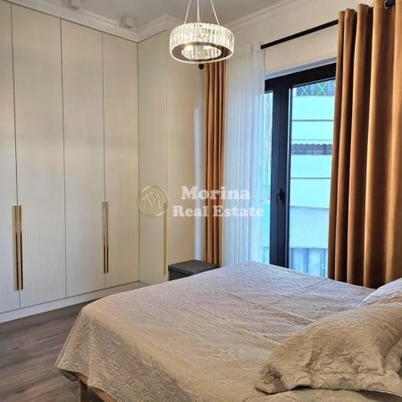 Tirane, jepet me qera apartament 2+1+Ballkon Kati 1, 85 m² 750 € (Kodra e Diellit 2)