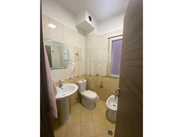 Tirane, shitet apartament 2+1+Ballkon Kati 5, 181 m² 190.000 € (Fresk)