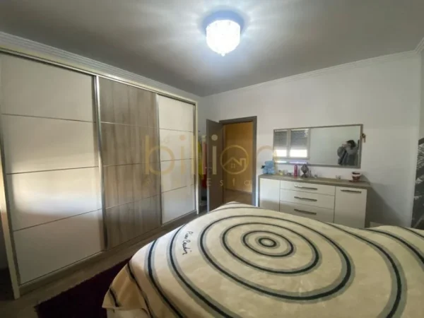 Tirane, shitet apartament 2+1 Kati 5, 251 m² 210.000 € (Fresk)