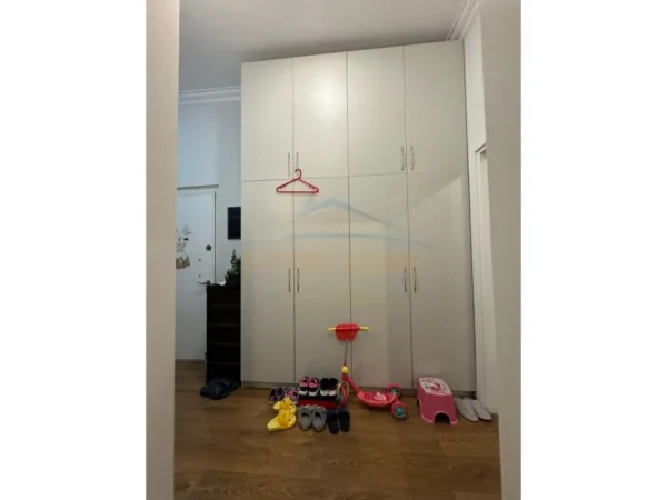 Tirane, shitet apartament Kati 1, 123 m² 250.000 € (LIQENI I THATE)