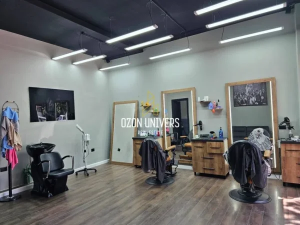 Tirane, shitet ambjent biznesi Kati 0, 36 m² 77.000 € (Don Bosko)