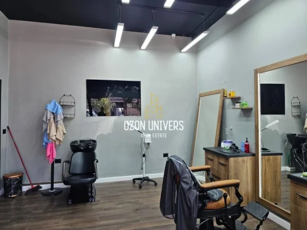 Tirane, shitet ambjent biznesi Kati 0, 36 m² 77.000 € (Don Bosko)