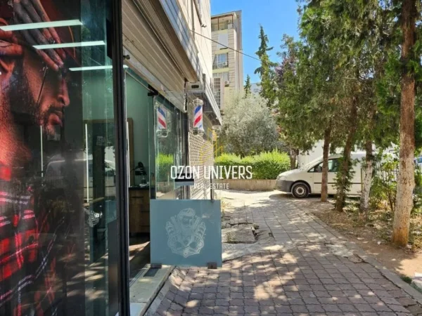 Tirane, shitet ambjent biznesi Kati 0, 36 m² 77.000 € (Don Bosko)