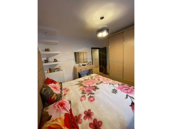 Tirane, shitet apartament Kati 2, 103 m² 225.000 € (LIQENI I THATE)