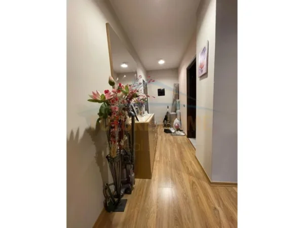Tirane, shitet apartament Kati 2, 103 m² 225.000 € (LIQENI I THATE)