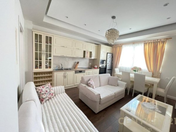 Tirane, jepet me qera apartament 2+1 Kati 2, 159 m² 1.200 € (Rr. Durrsit)