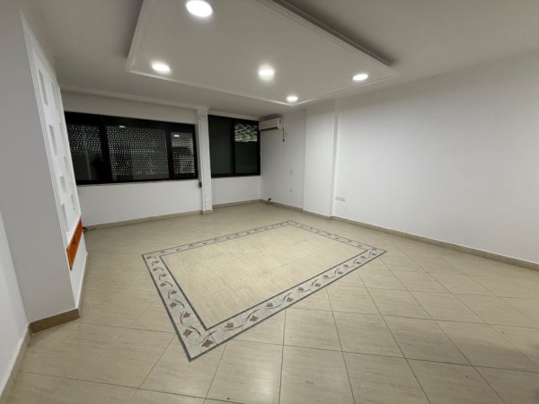 ZYRE ME QERA 170 M2 BLLOK 1400 EURO