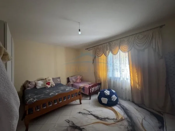 Shitet Vilë 2-Katëshe Sanatorium, Sauk Tiranë!, 350.000 €