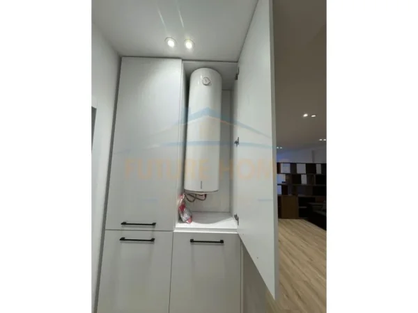 Tirane, shitet apartament Kati 6, 114 m² 200.000 € (UNAZA E RE)