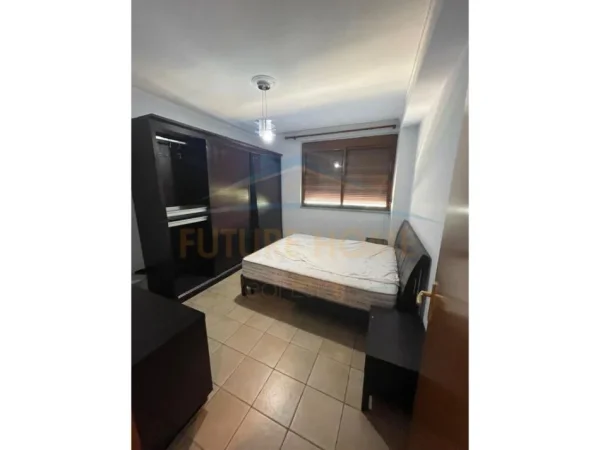 Tirane, shitet apartament Kati 6, 100 m² 250.000 € (ISH EKSPOZITA)