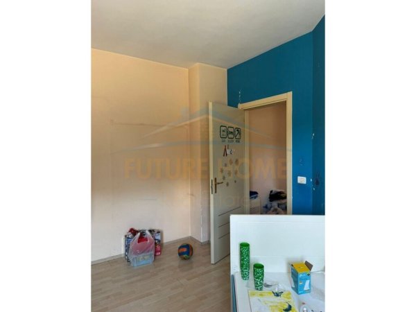 Tirane, shitet apartament Kati 1, 130 m² 263.000 € (ISH PARKU)